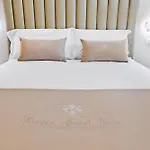 Florence Medali Rooms